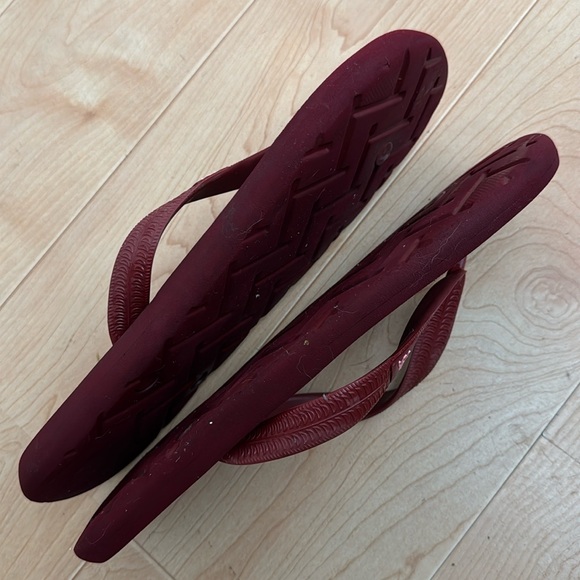 Abercrombie & Fitch Sandals - lightly worn - 2 other pairs of sandals thrown in - Picture 7 of 13